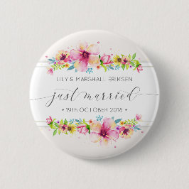 Schöner gerade verheirateter Button-Knopf der Button