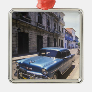 Schöner Klassiker Chevrolet restauriert aus Silbernes Ornament