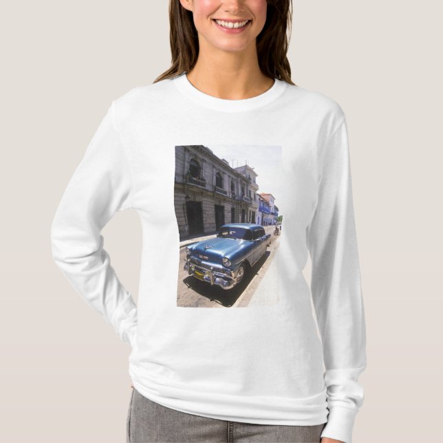 Schöner Klassiker Chevrolet restauriert aus T-Shirt (Vorderseite)