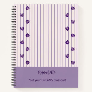 Schöner Name & Motto Violette Streifen und Blumen Notizbuch