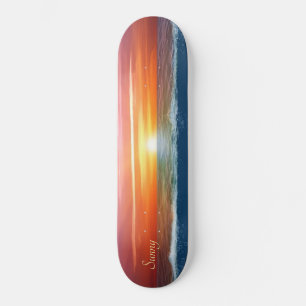 Schöner Ozean-Sonnenaufgang und Kalligrafie Skateboard