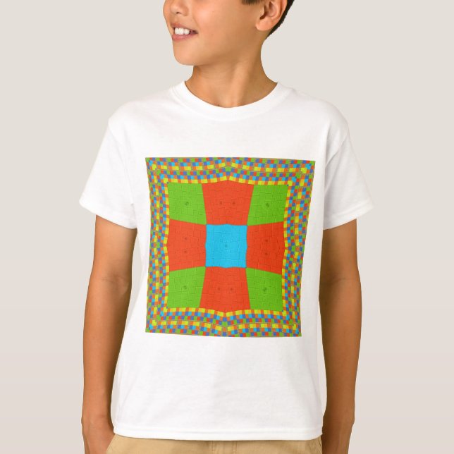 Schöner phantastischer europäischer, farbenfroher  T-Shirt (Vorderseite)