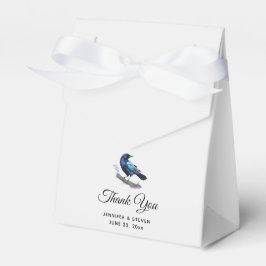 Schöner Rabe auf einem Baumzweig Geschenkschachtel