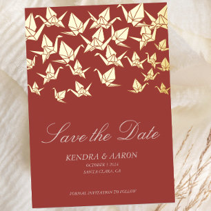 Schöner RotOrigami-Papierkran Save the Date Folieneinladung