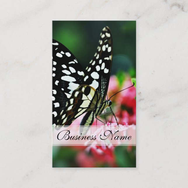 Schöner Schmetterling auf der Roten Blume Visitenkarte (Vorderseite)
