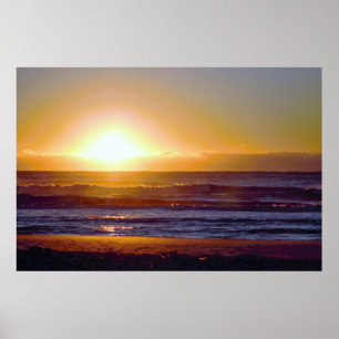 Schöner Sonnenaufgang am Ufer des Fotos Poster