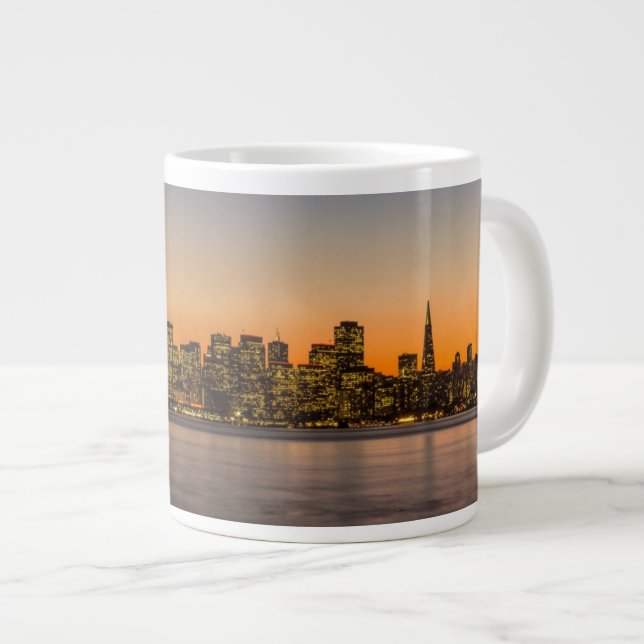 Schöner Sonnenuntergang in San Francisco Jumbo-Tasse (Vorderseite Rechts)