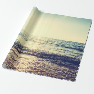Schöner Sonnenuntergang mit Meer und Strand - Vint Geschenkpapier