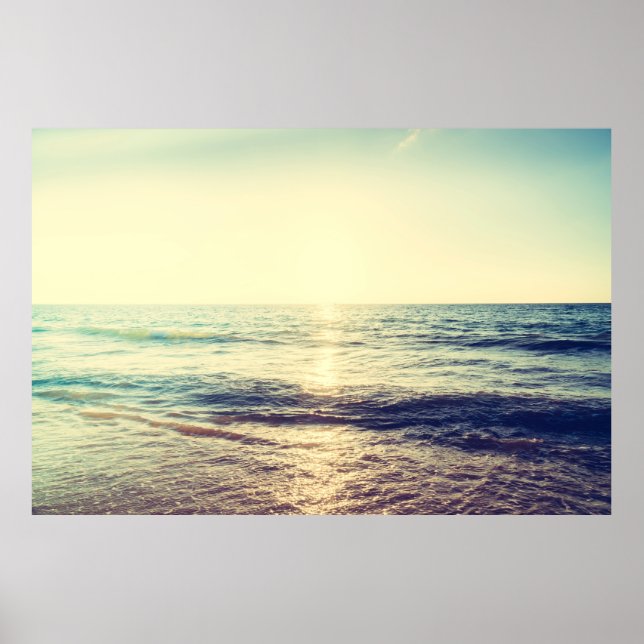 Schöner Sonnenuntergang mit Meer und Strand - Vint Poster (Vorne)
