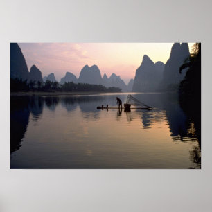 Schöner Sonnenuntergang: Über den Fluss Li, Guilin Poster
