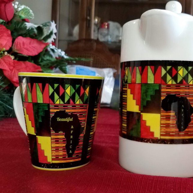 Schönes Afrika Latte Tasse (Von Creator hochgeladen)