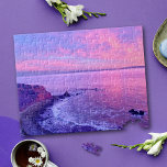 Schönes Atemberaubendes Lila Rosa Meer Sunset Foto<br><div class="desc">Finden Sie Ihren friedlichen Ort, wann immer Sie dieses wunderschöne, atemberaubende, schicke, fotografische Puzzle eines herrlichen rosa und lila, sanft beleuchteten Palos Verdes, Kalifornien, Ozean Sonnenuntergang verwenden. Macht ein großartiges Geschenk! Kommt in eine besondere Geschenkboxen. Sie können dieses Puzzle leicht personalisieren. Bitte schicken Sie mir eine Nachricht mit Fragen oder...</div>