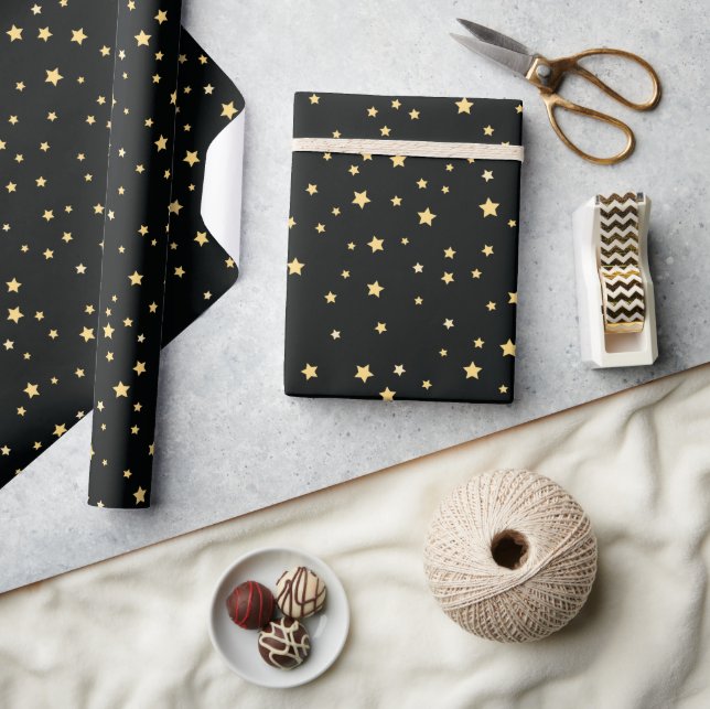 Schönes Black and Gold Starry Sky Star Muster Geschenkpapier (Kunsthandwerk)