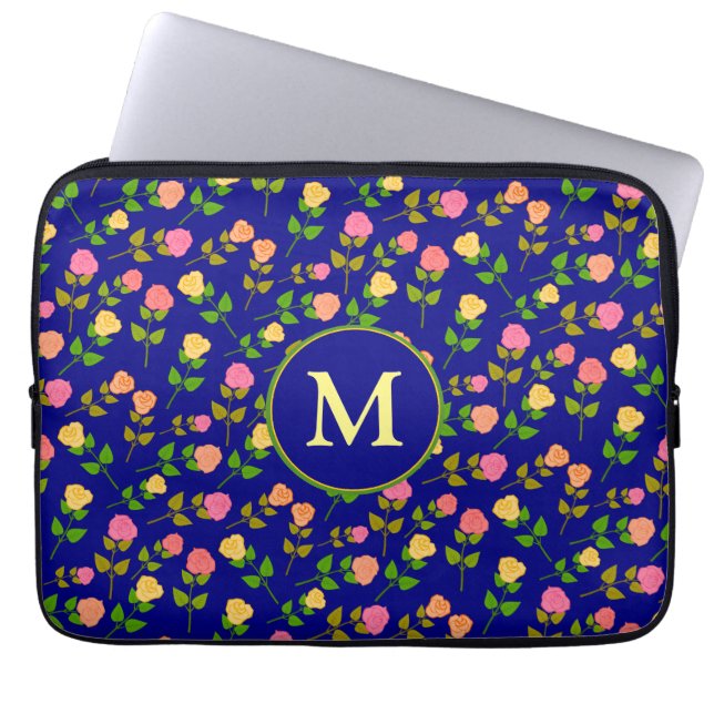 Schönes blaues Rosenmuster Monogramm Laptopschutzhülle (Vorderseite)
