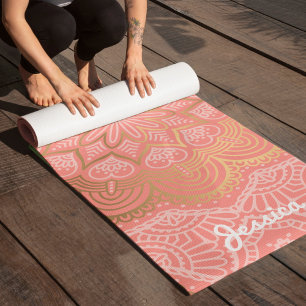 Schönes Coral Pink Mandala Muster Yogamatte