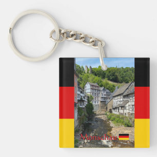 Schönes deutsches Dorf Monschau im Sommer Reise Schlüsselanhänger
