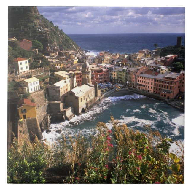 Schönes Dorf Vernazza in der Cinque Fliese (Vorderseite)