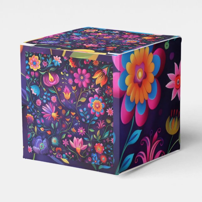 Schönes dunkles Blumendesign Geschenkschachtel (Vorderseite)