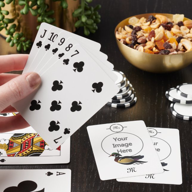 Schönes Duschbad aus Holz Spielkarten (In Situ)