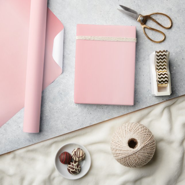 Schönes, einfaches, rosa Satin Geschenkpapier (Kunsthandwerk)