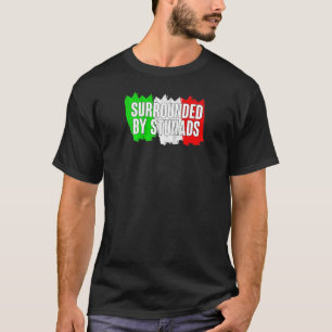 Schönes italienisches Ambiente umgeben von Stunads T-Shirt