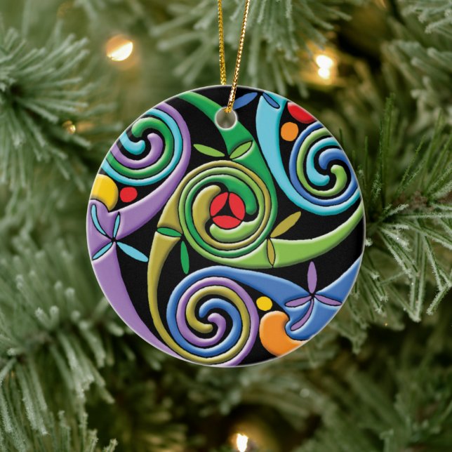 Schönes keltisches Mandala mit farbenfrohen Wirbel Keramikornament (Baum)