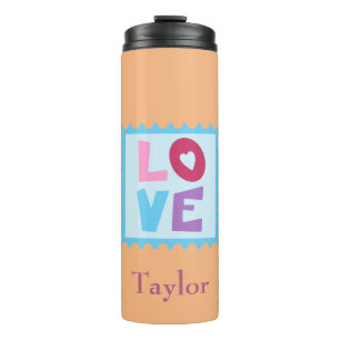 Schönes Liebe Briefmarke Set auf pfirsichfarbenem  Thermosbecher