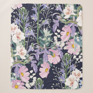 Schönes nahtloses Federmuster mit wilder Blume Sherpadecke