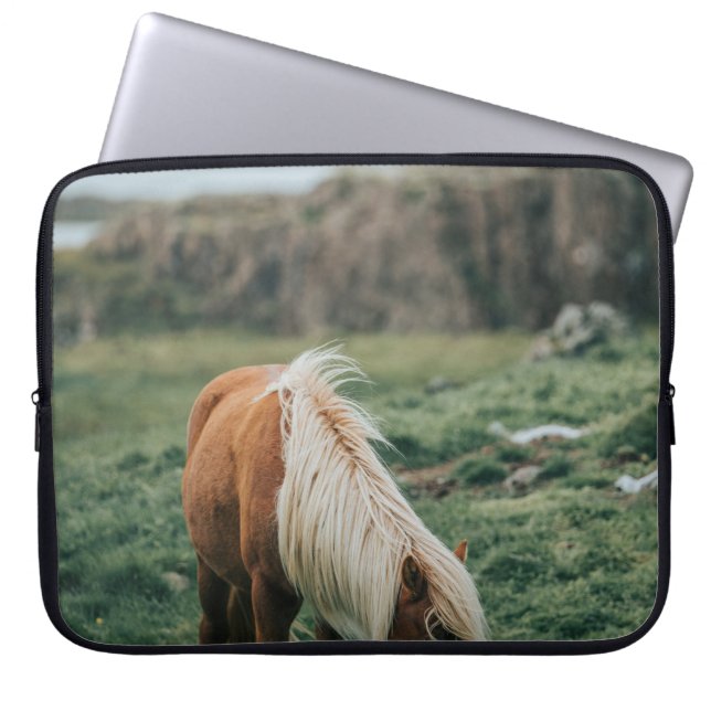 SCHÖNES PFERD LAPTOPSCHUTZHÜLLE (Vorderseite)