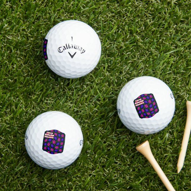 Schönes rosa Blume Muster Golfball (Insitu Gras)