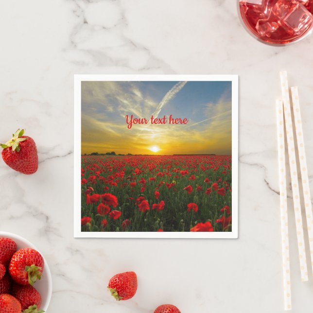 Schönes rotes Mohnfeld bei Sonnenaufgang Serviette (Beispiel)