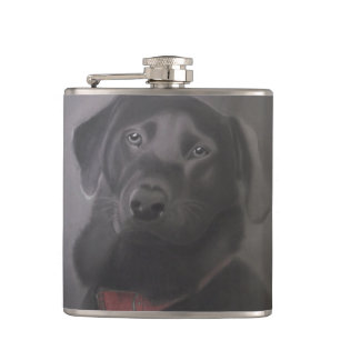 Schönes schwarzes Labrador retriever Flachmann