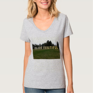 Schönes Shirt U R