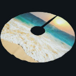 Schönes Summer Beach Sunset Foto Polyester Weihnachtsbaumdecke<br><div class="desc">Die inspirierende Nähe des Sandstrandes und des himmlischen Sonnenuntergangs schaffen eine ruhige und entspannende Stimmung im Sommer. Eine Panoramafotografie mit tropischen Sonnenuntergängen im Meer, gefüllt mit schönen, hellen und orangefarbenen Farben des Sonnenuntergangs, blau und türkis des Meerwassers, mit einer fliegenden Möwe und Wasser Glitzern.</div>