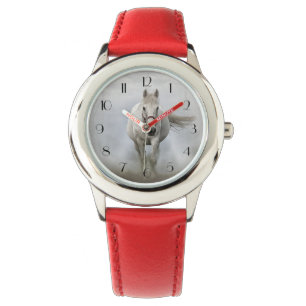 Schönes weißes Pferd mit Nebel Armbanduhr