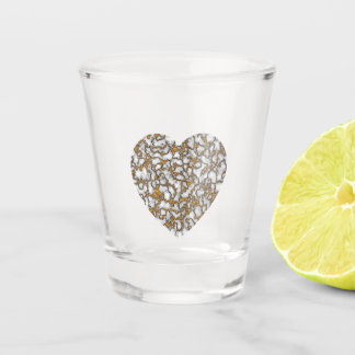 Schönes weißes und goldenes Marmorherz Schnapsglas