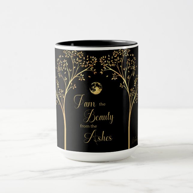 Schönheit aus der Ashes-Tasse Tasse (Zentrum)