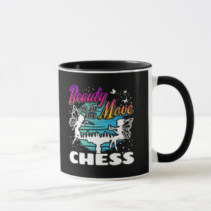 Schönheit in Bewegung - Schachspieler für Mädchen Tasse