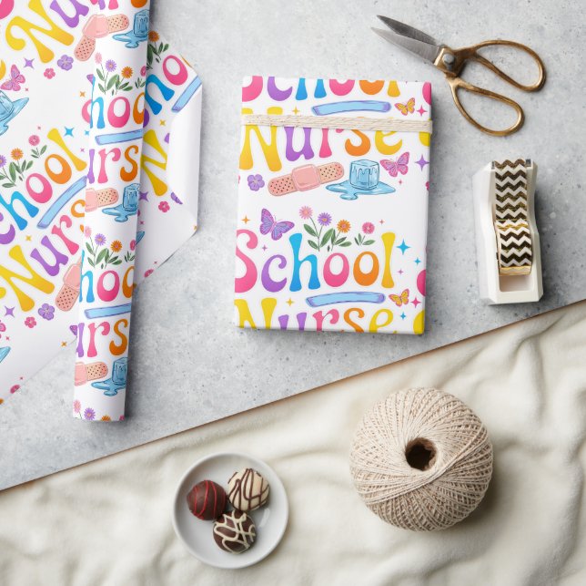 School Nurse Wrapping Paper Geschenkpapier (Kunsthandwerk)