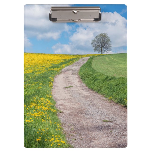 Schotterstraße und Baum Klemmbrett (Vorderseite)