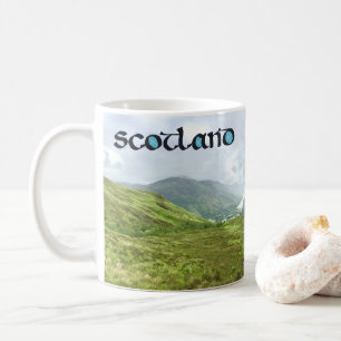 Schottische Kalligraphie mit Highlands Mountain Fo Kaffeetasse