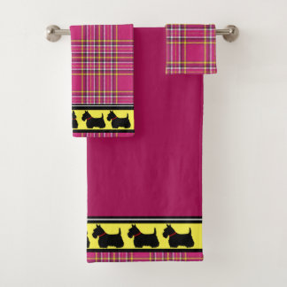 Schottischer Terrier/roter Halsband/rosa Karo/Gren Badhandtuch Set