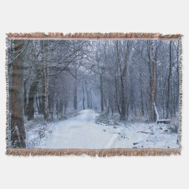 Schottisches Bluebell-Holz im Winter Decke (Vorderseite)
