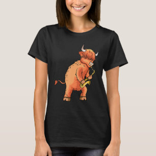 Schottisches Highland-Rindvieh spielt Saxophon-Mus T-Shirt