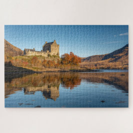 Schottisches Loch-Reflexions-Puzzle