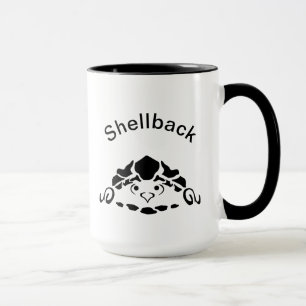 Schreckliche Schildkröte in seiner Muschel Tasse