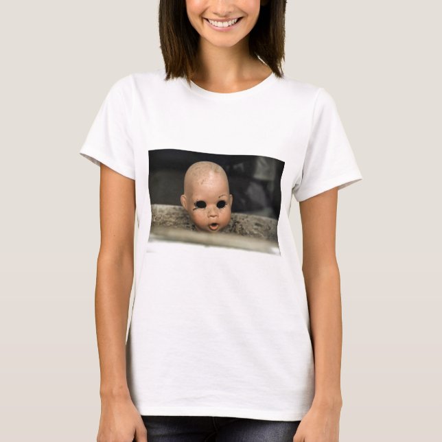 Schrei-Baby-Vintager Puppen-Kopf-schmutziges T-Shirt (Vorderseite)