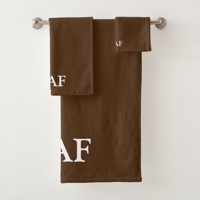 Schriftart für Monogramm, braun und Weißblock Badhandtuch Set (Insitu)