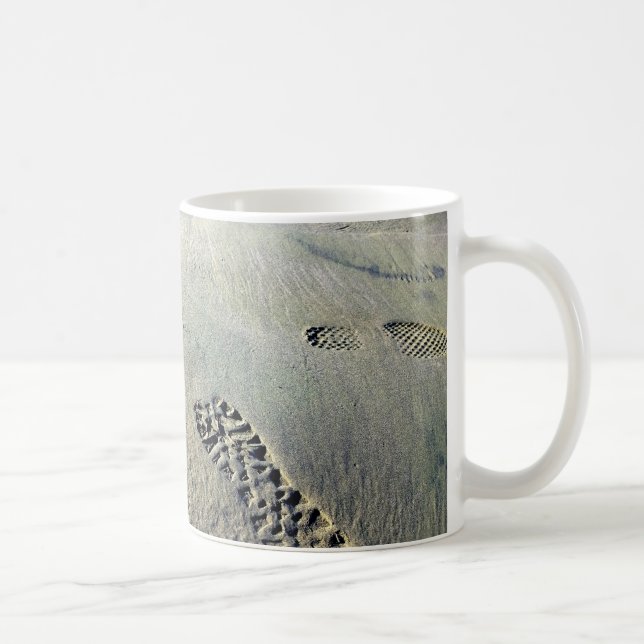 Schritte im Sand Kaffeetasse (Rechts)