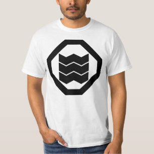 Schrumpfform-Kanji für drei auf einem Tablett T-Shirt